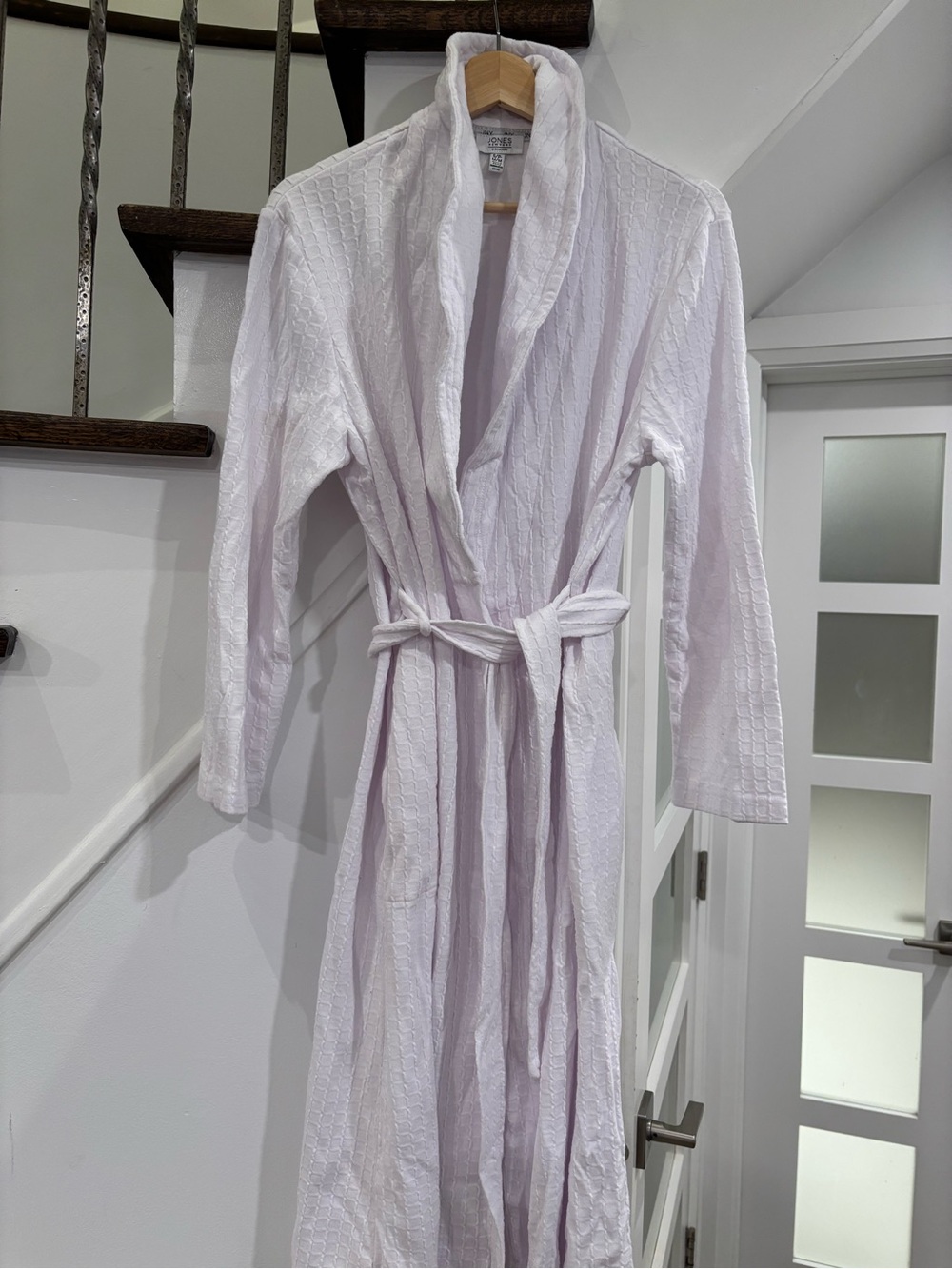 Jones New York White Textured Waffle Knit Bath Robe